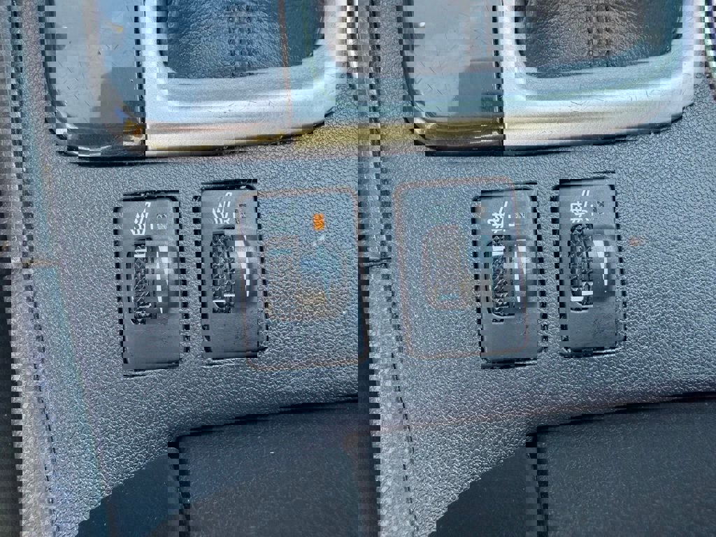 Used 2016 Toyota Highlander XLE image 31