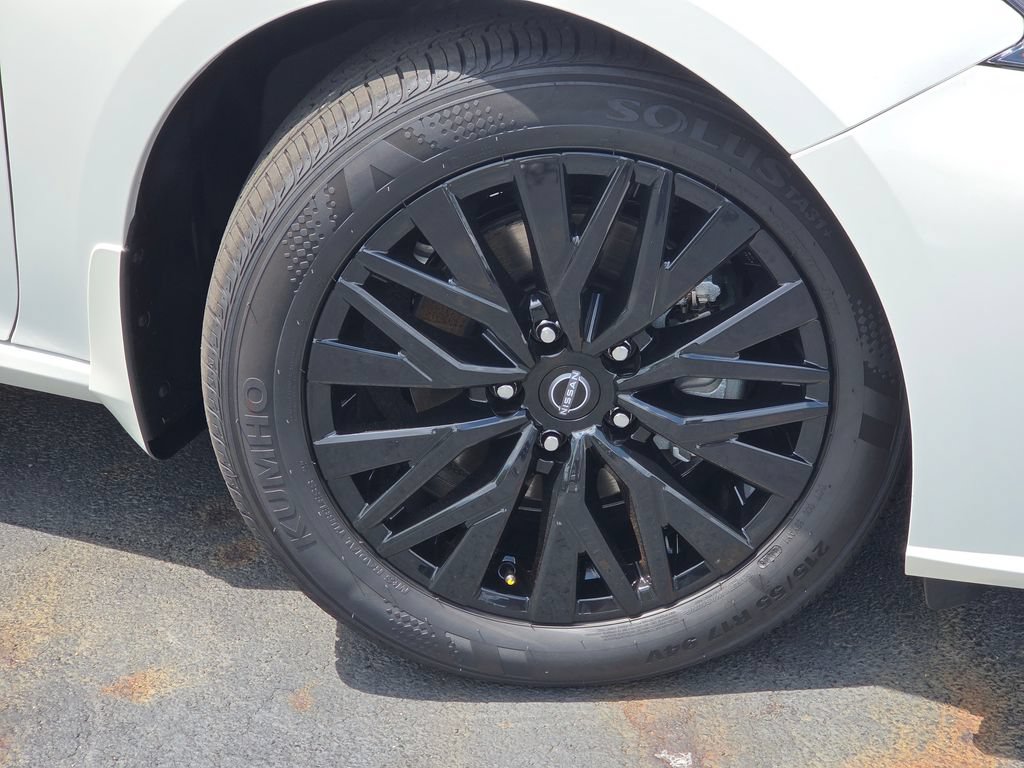 New 2026 Nissan Altima 2.5 SV w/ SV Special Edition Package FWD image 17