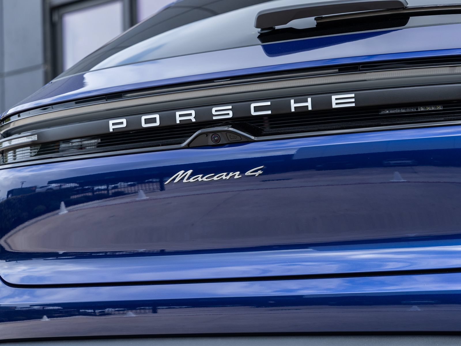 New 2026 Porsche Macan 4 Electric AWD/4WD image 15