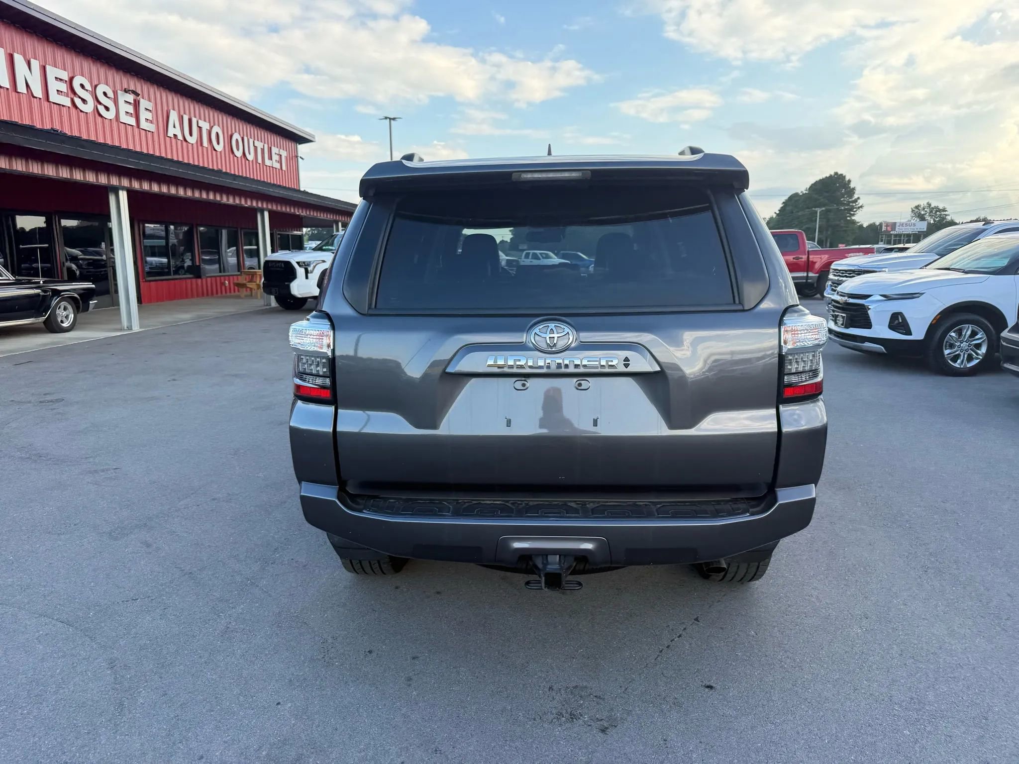 Used 2021 Toyota 4Runner SR5 Premium image 5