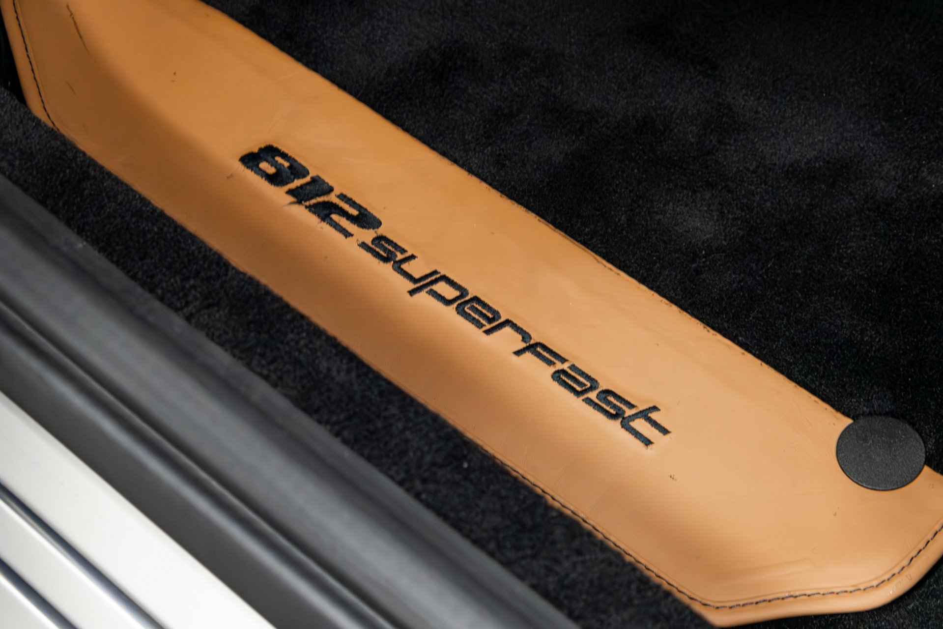 Used 2020 Ferrari 812 Superfast RWD image 58