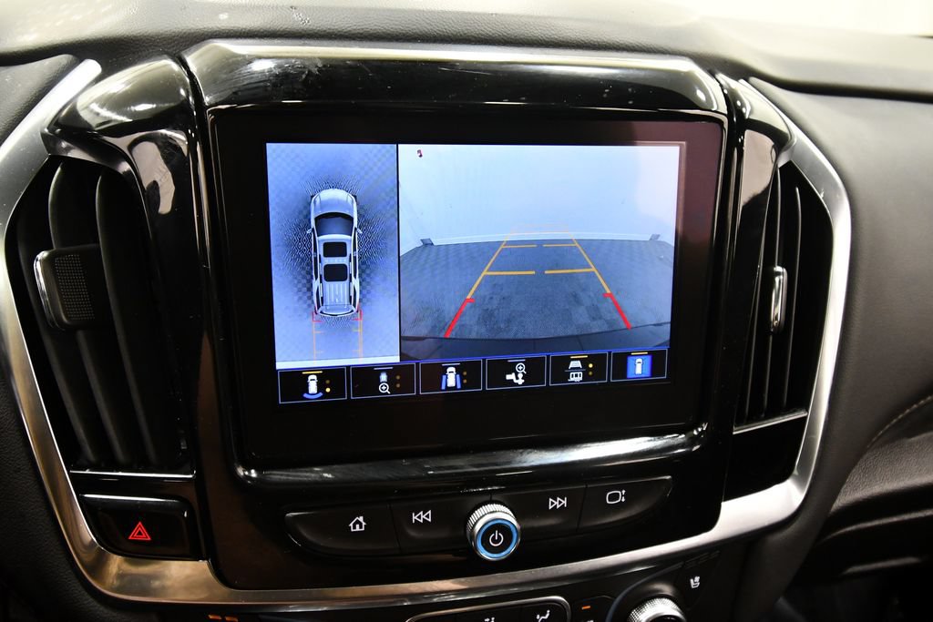 Used 2024 Chevrolet Traverse High Country AWD/4WD image 26