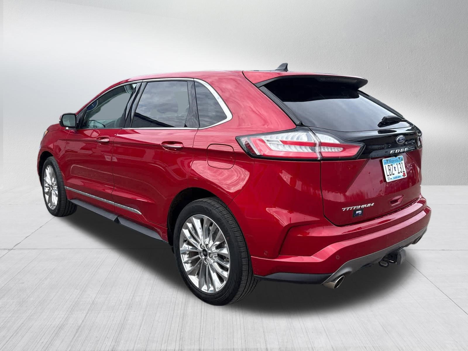 Used 2024 Ford Edge Titanium w/ Titanium Elite Package image 6
