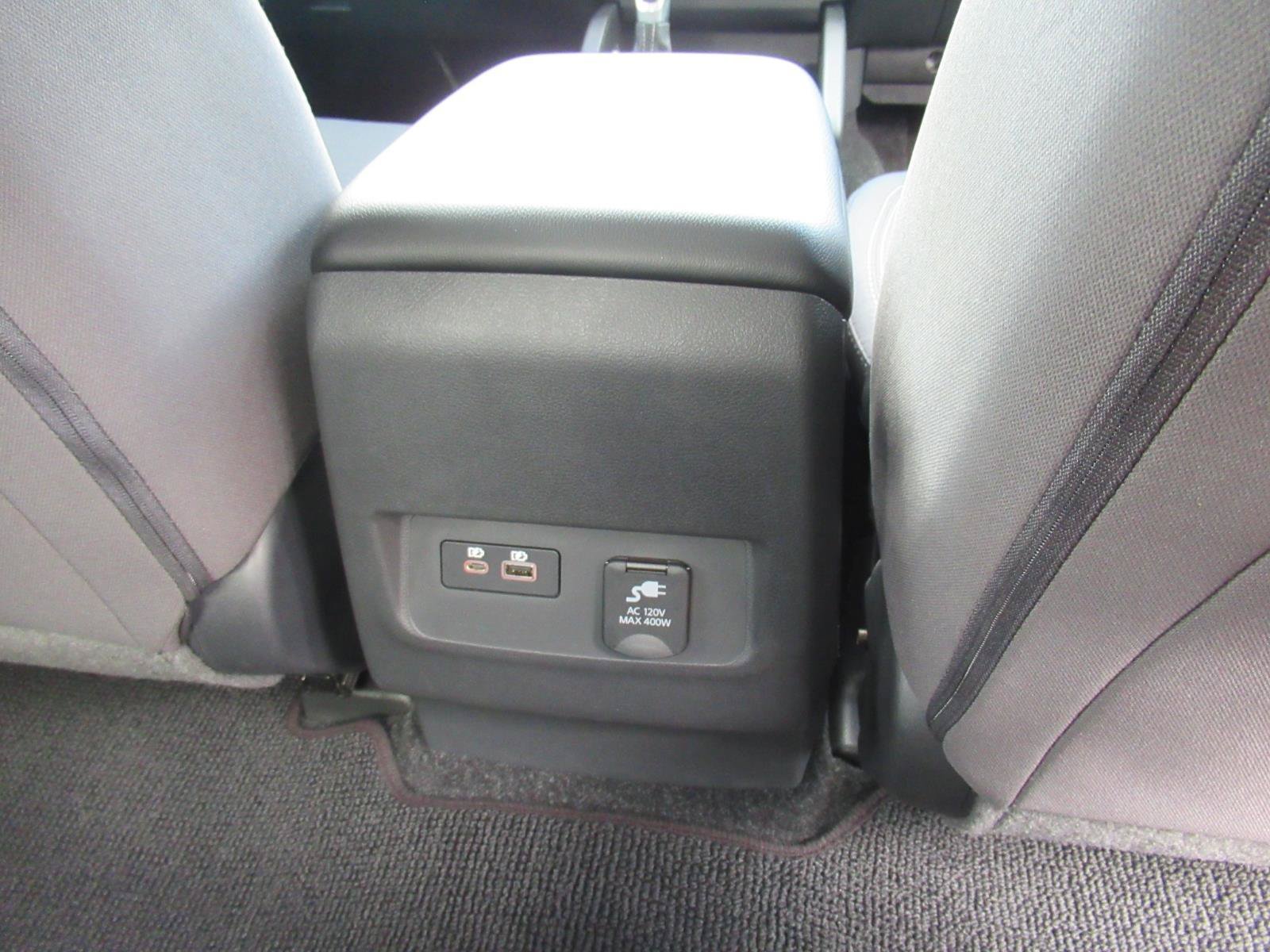 Used 2026 Nissan Frontier SV w/ SV Convenience Package RWD image 31