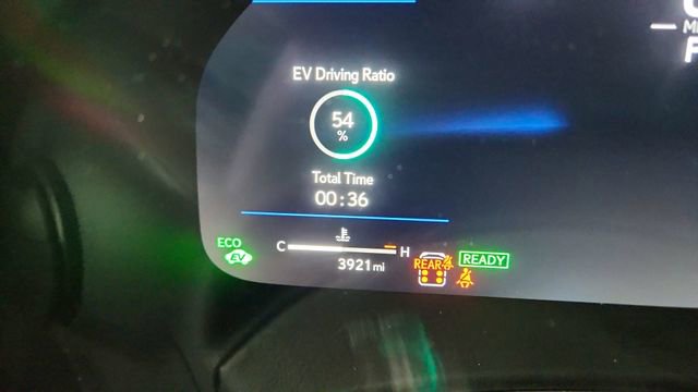 Used 2026 Lexus TX 500h AWD w/ Technology Package image 42