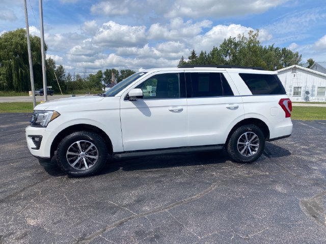 Used 2020 Ford Expedition XLT AWD/4WD image 2