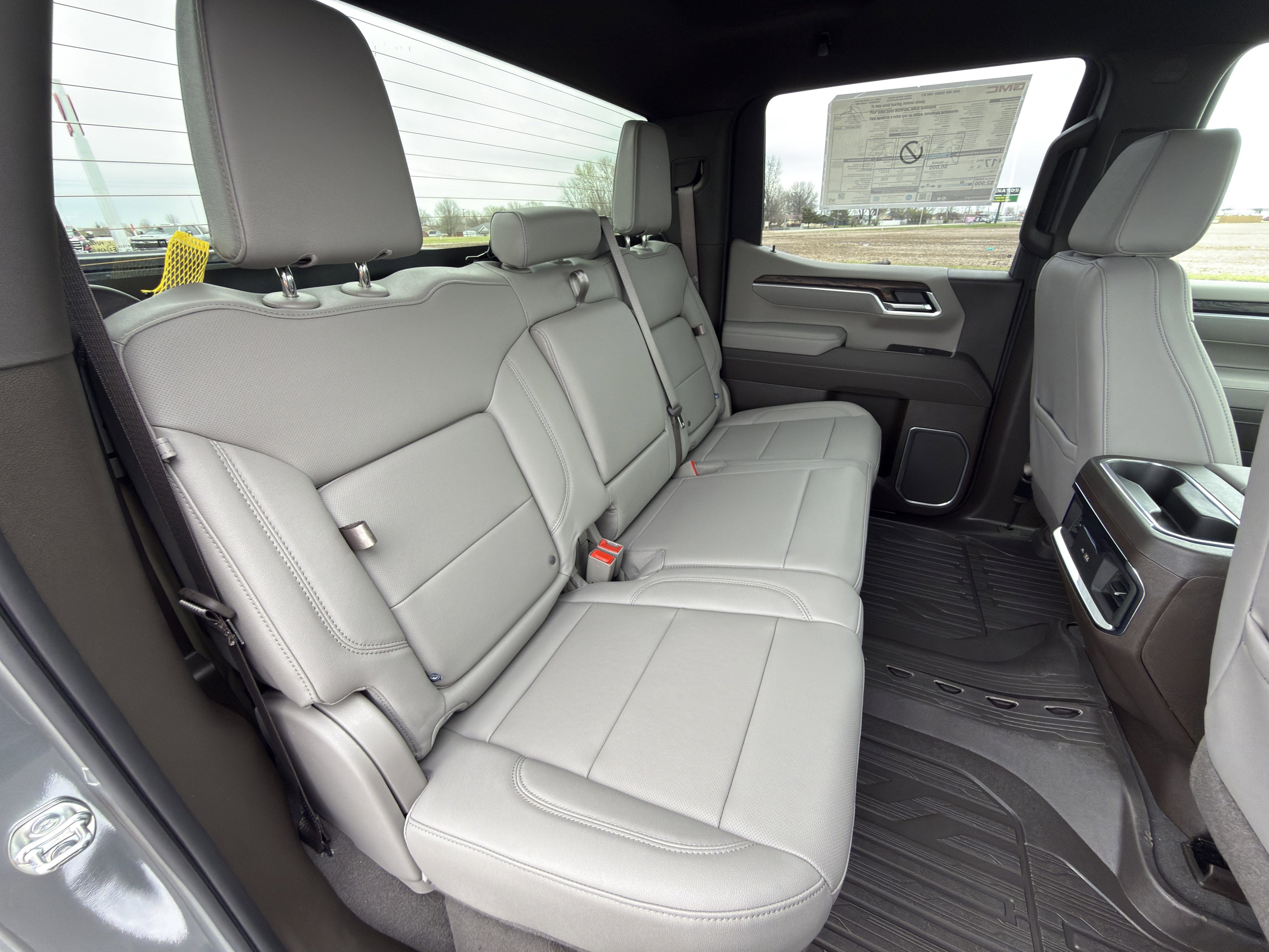 New 2026 GMC Sierra 1500 SLT w/ SLT Premium Package image 17