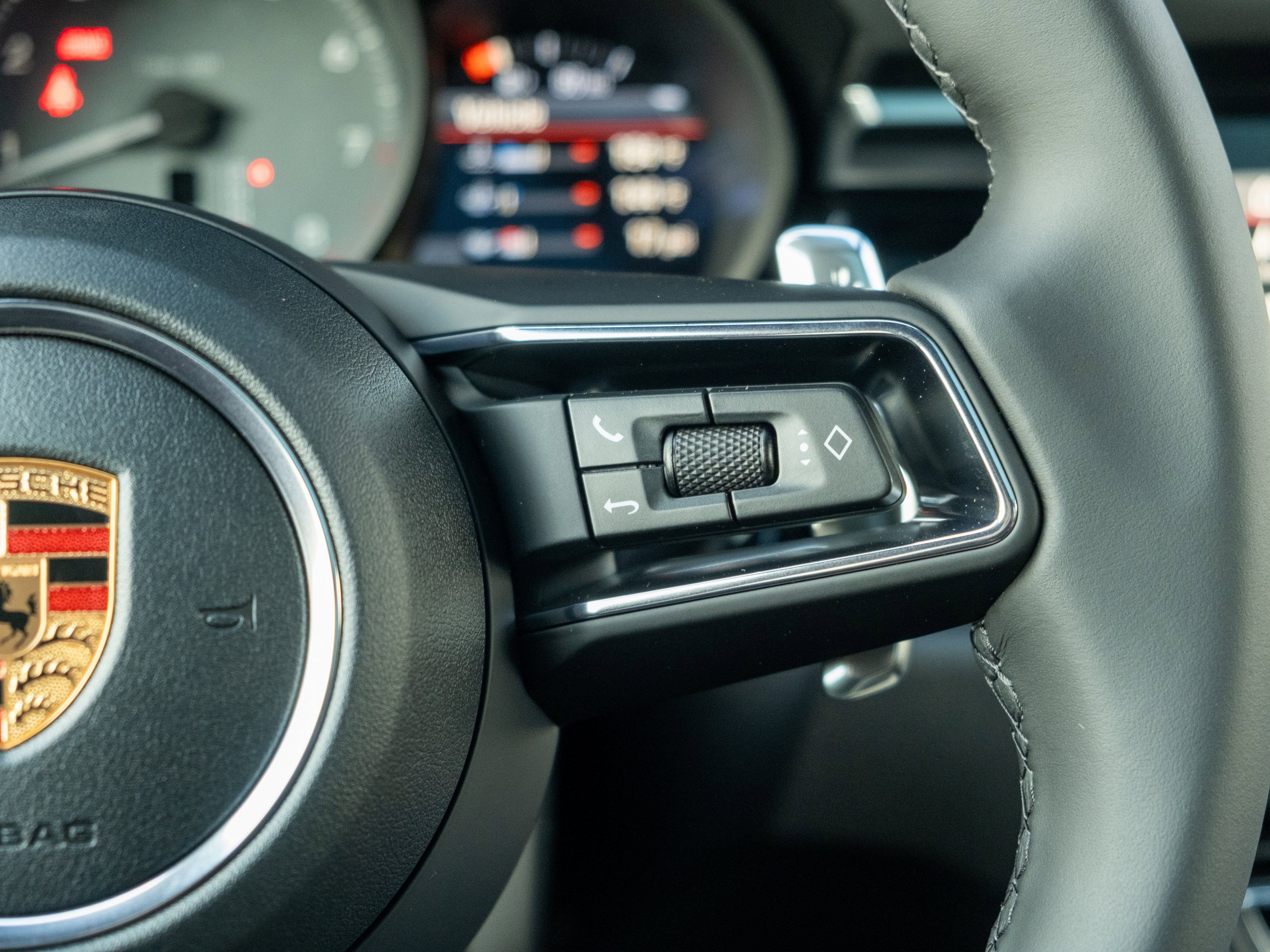 New 2026 Porsche Macan S image 31