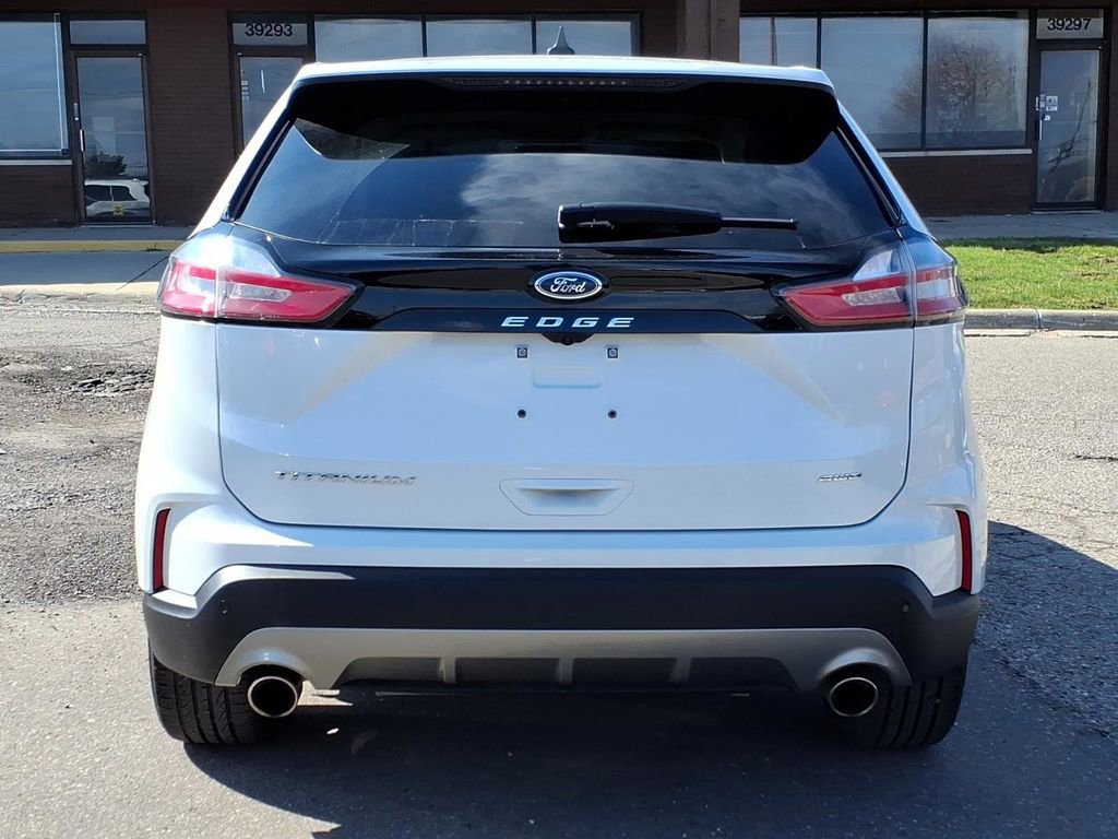 Certified 2023 Ford Edge Titanium image 4