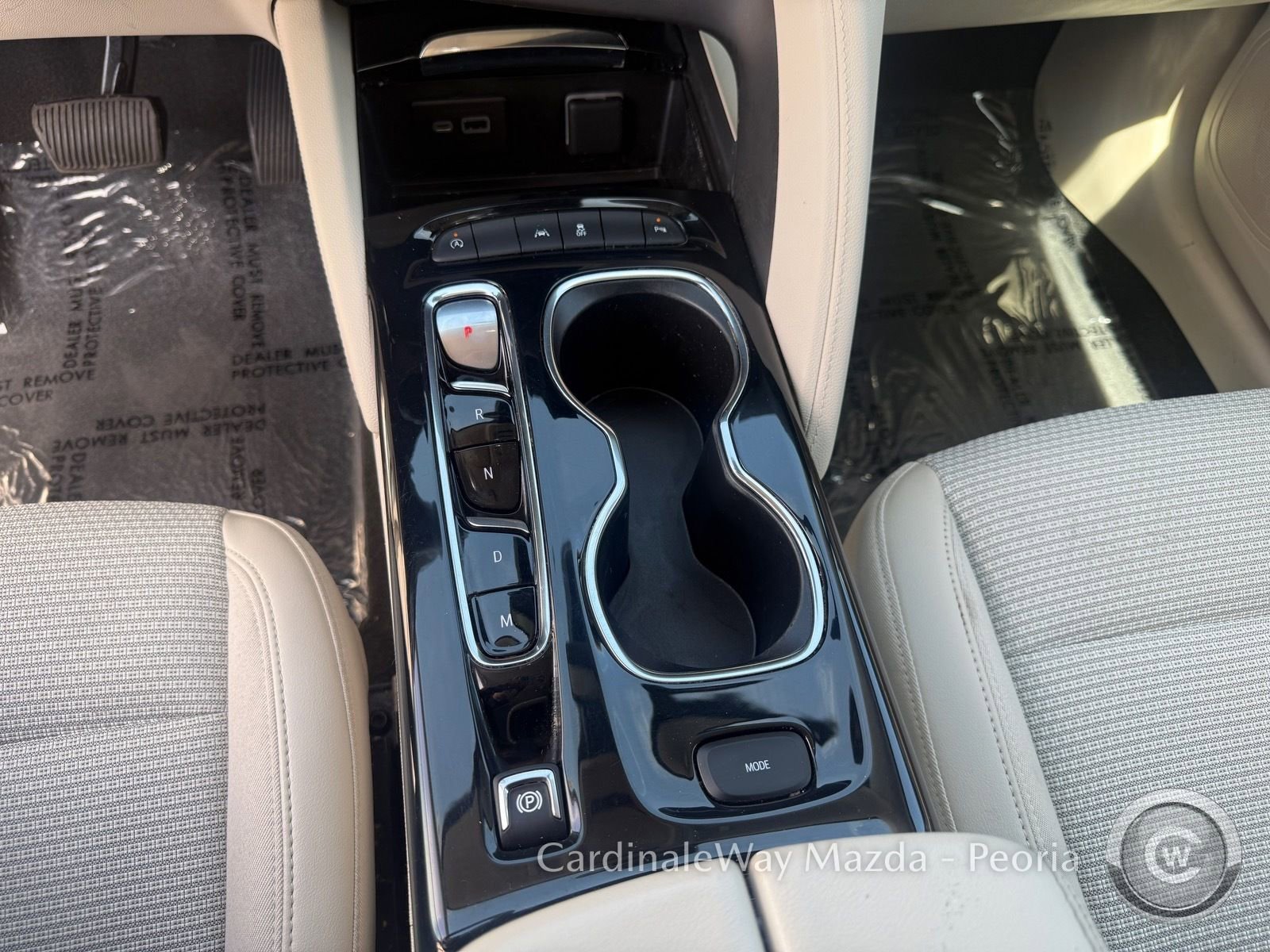 Used 2023 Buick Envision Preferred image 25