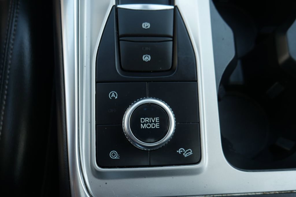 Used 2021 Ford Explorer XLT w/ Equipment Group 202A AWD/4WD image 20