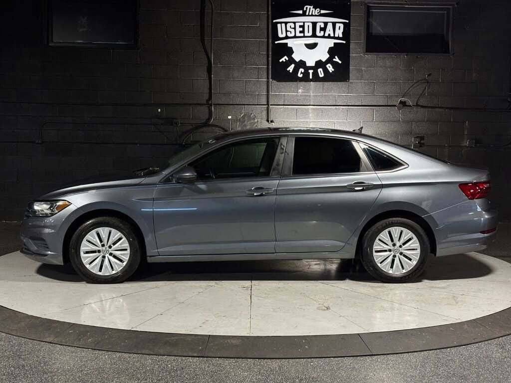Used 2020 Volkswagen Jetta S image 3