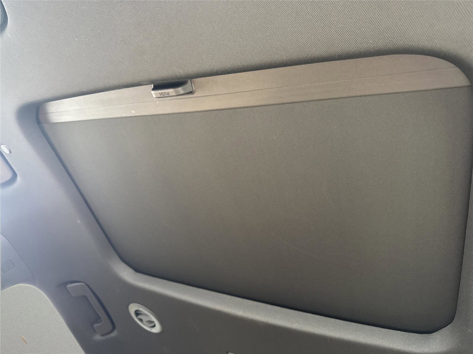 Used 2023 Chevrolet Traverse Premier image 25