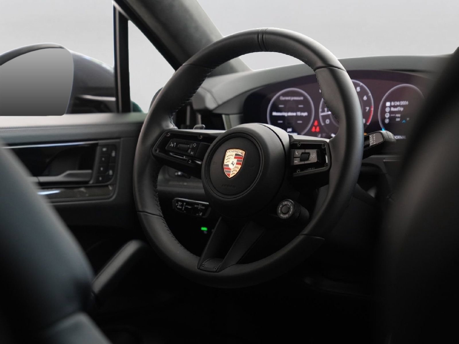 Used 2026 Porsche Cayenne GTS AWD/4WD image 38