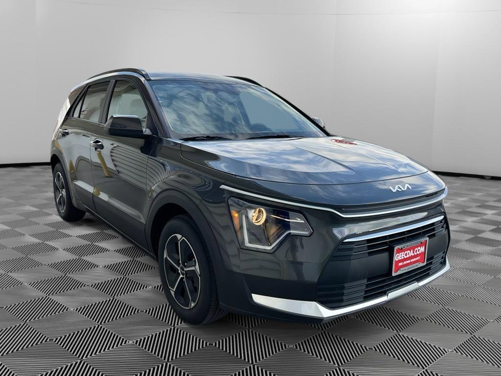 New 2026 Kia Niro LX FWD image 3