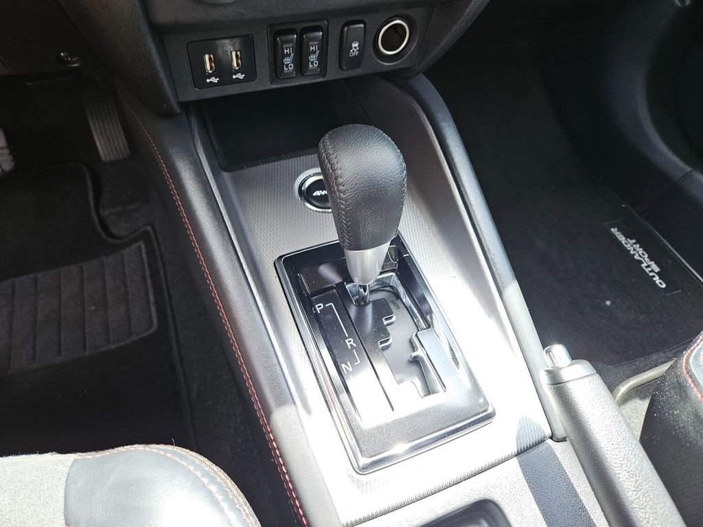 Used 2025 Mitsubishi Outlander Sport SE image 28