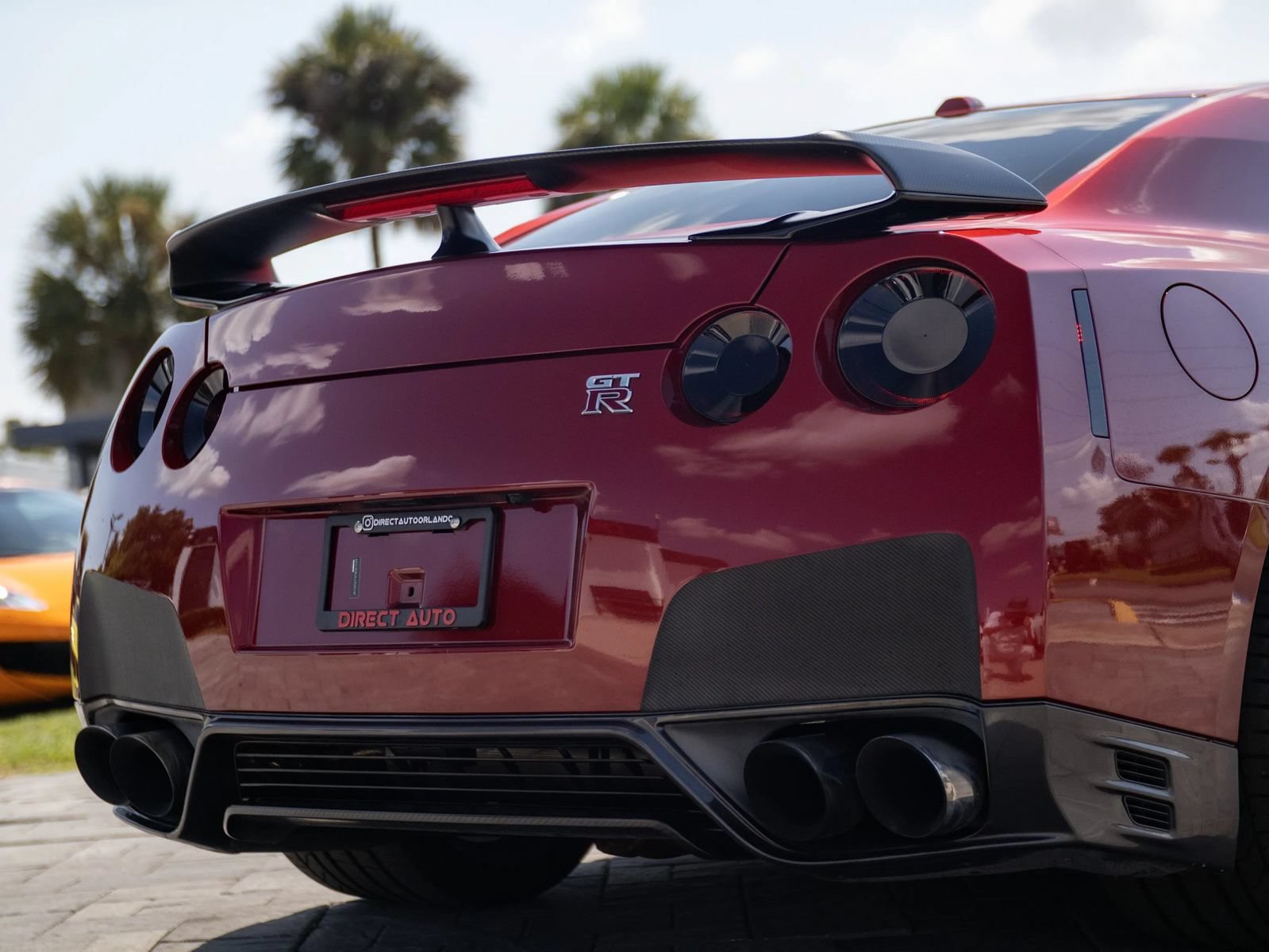 Used 2015 Nissan GT-R Black Edition AWD/4WD image 17