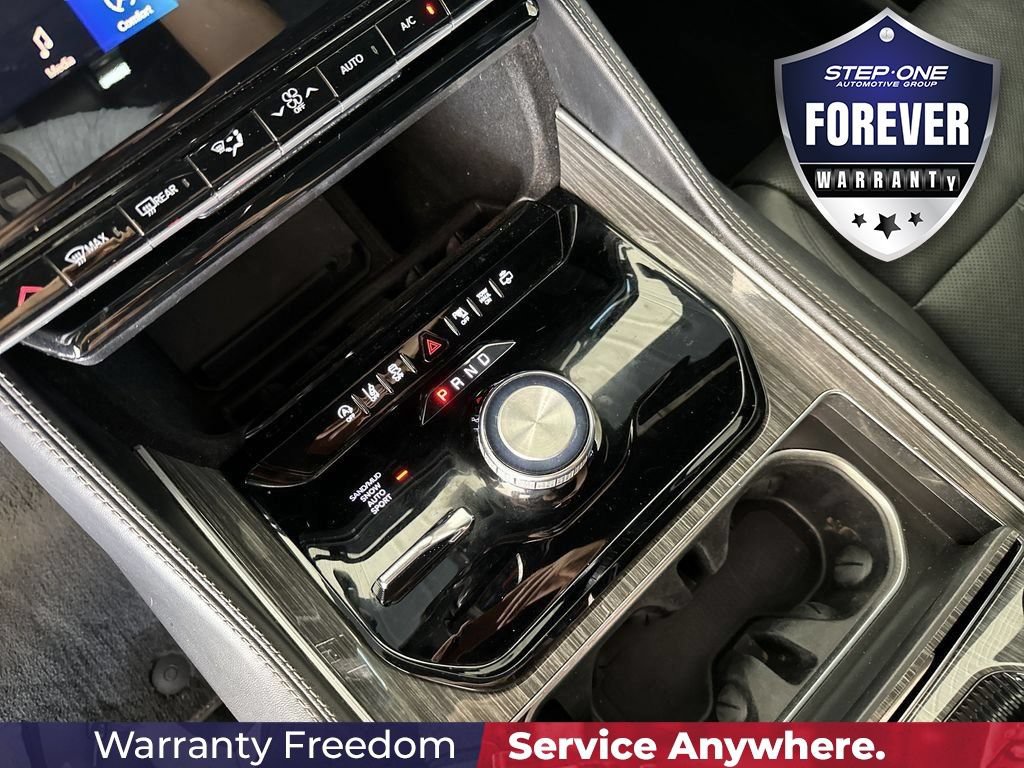 Used 2022 Jeep Wagoneer Series II w/ Premium Group I AWD/4WD image 30