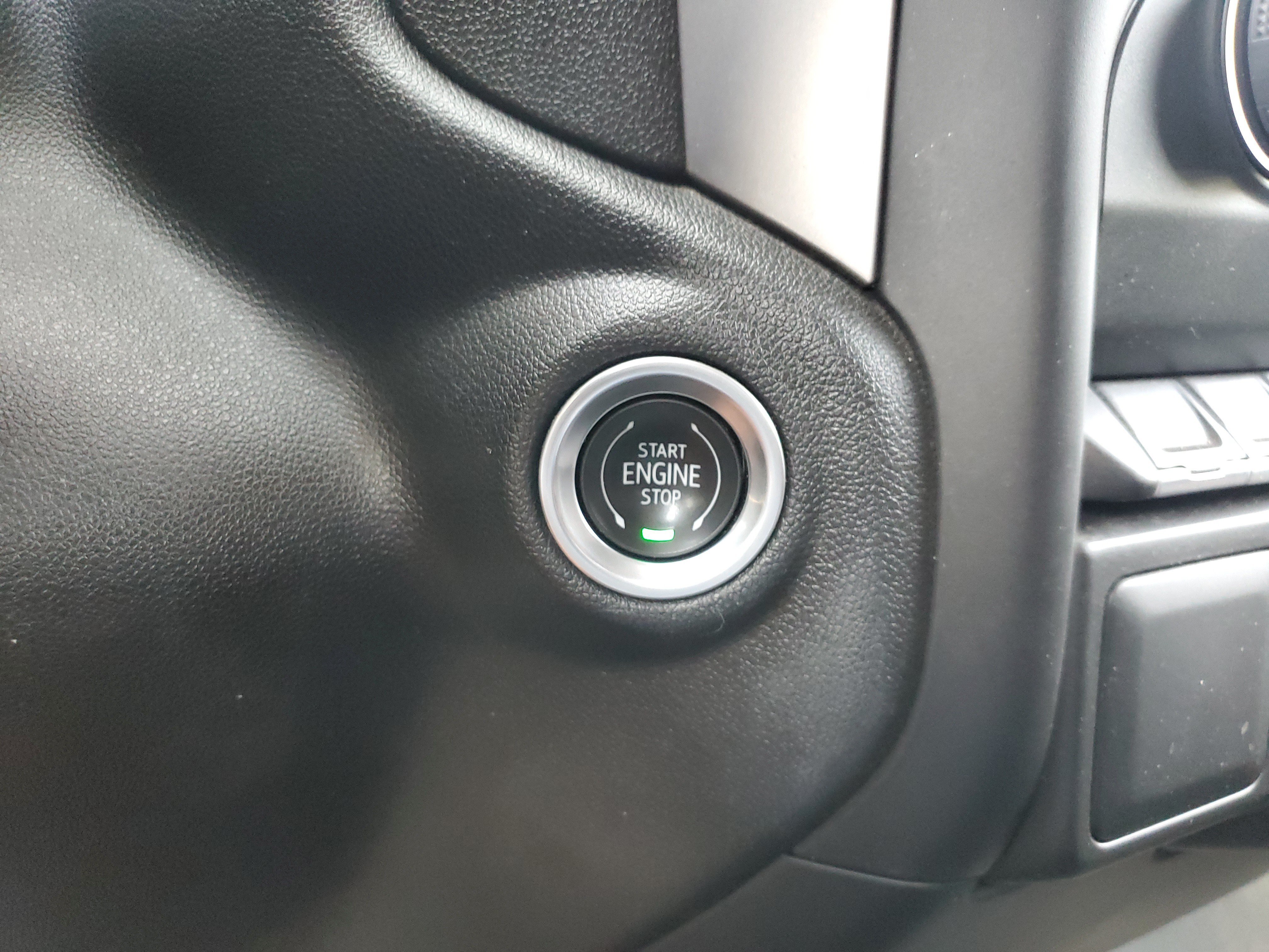 Used 2024 Chevrolet Silverado 1500 Custom RWD image 26