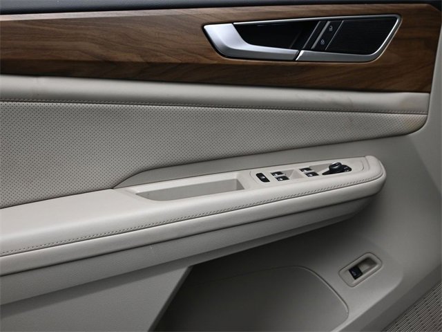 Used 2024 Volkswagen Atlas SE image 12