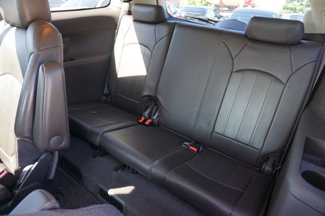 Used 2014 Buick Enclave Leather FWD image 26