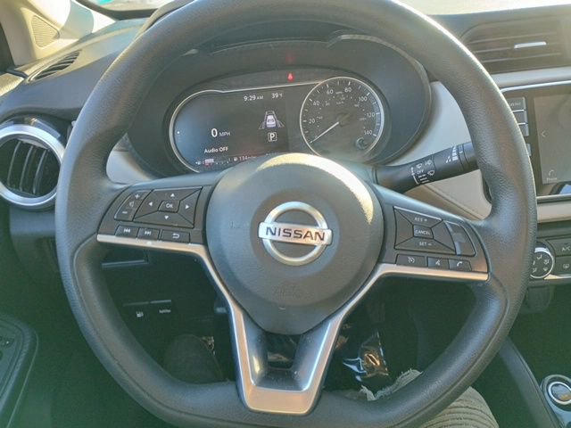 Used 2021 Nissan Versa SV image 26