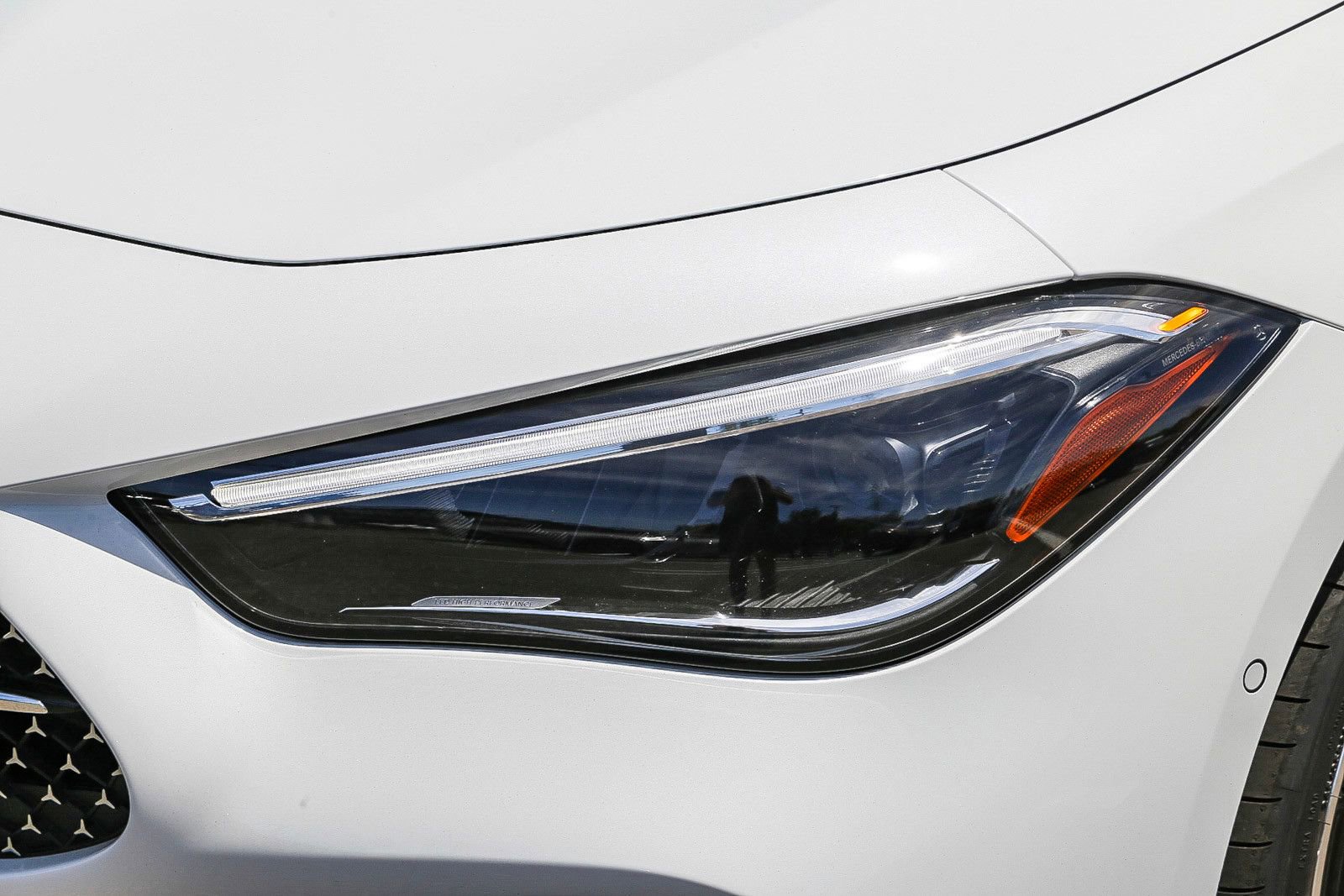 Used 2024 Mercedes-Benz CLE 300 4MATIC Coupe image 8