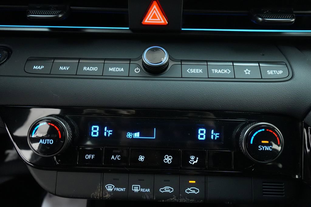 New 2026 Hyundai Elantra Sport image 30