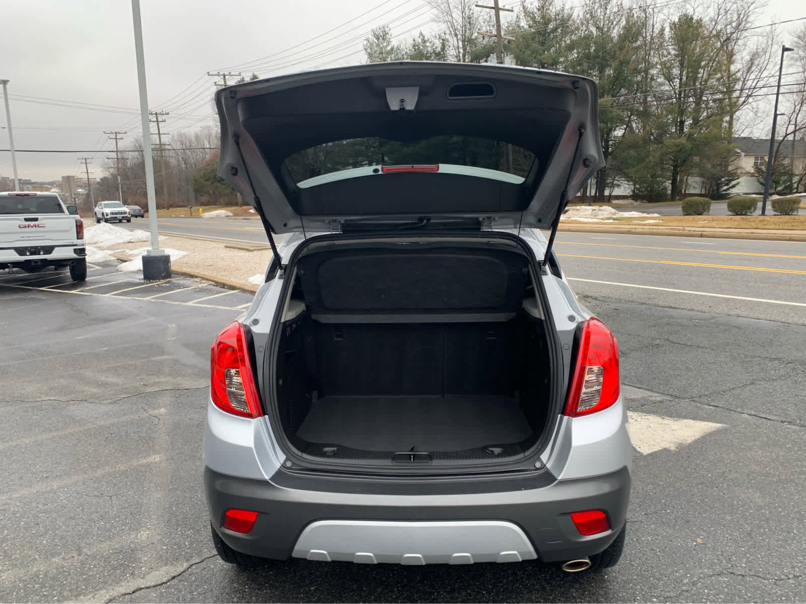 Used 2015 Buick Encore FWD image 5