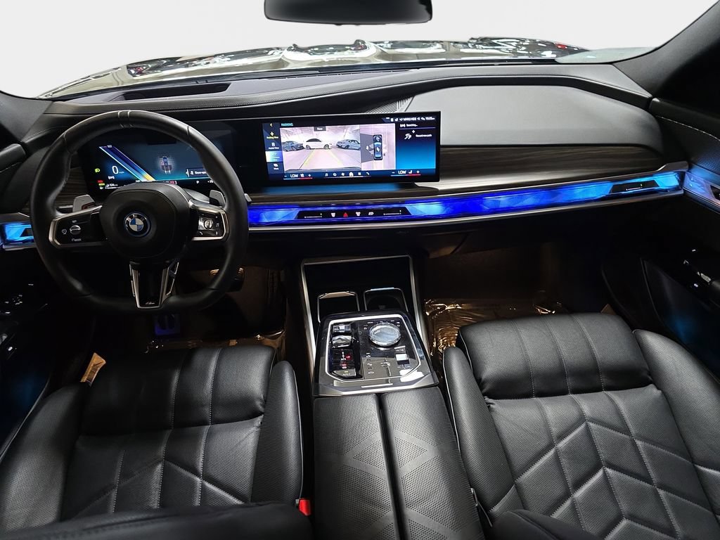 Certified 2024 BMW 750e xDrive w/ Premium Package AWD/4WD image 12