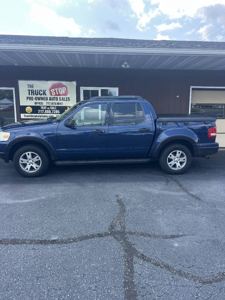 Used 2007 Ford Explorer Sport Trac XLT AWD/4WD image 2