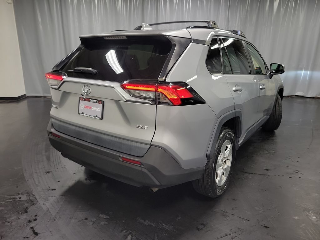Used 2020 Toyota RAV4 XLE FWD image 8