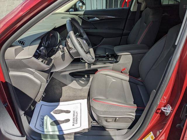 Used 2023 Buick Envision Essence w/ Sport Touring Package AWD/4WD image 9