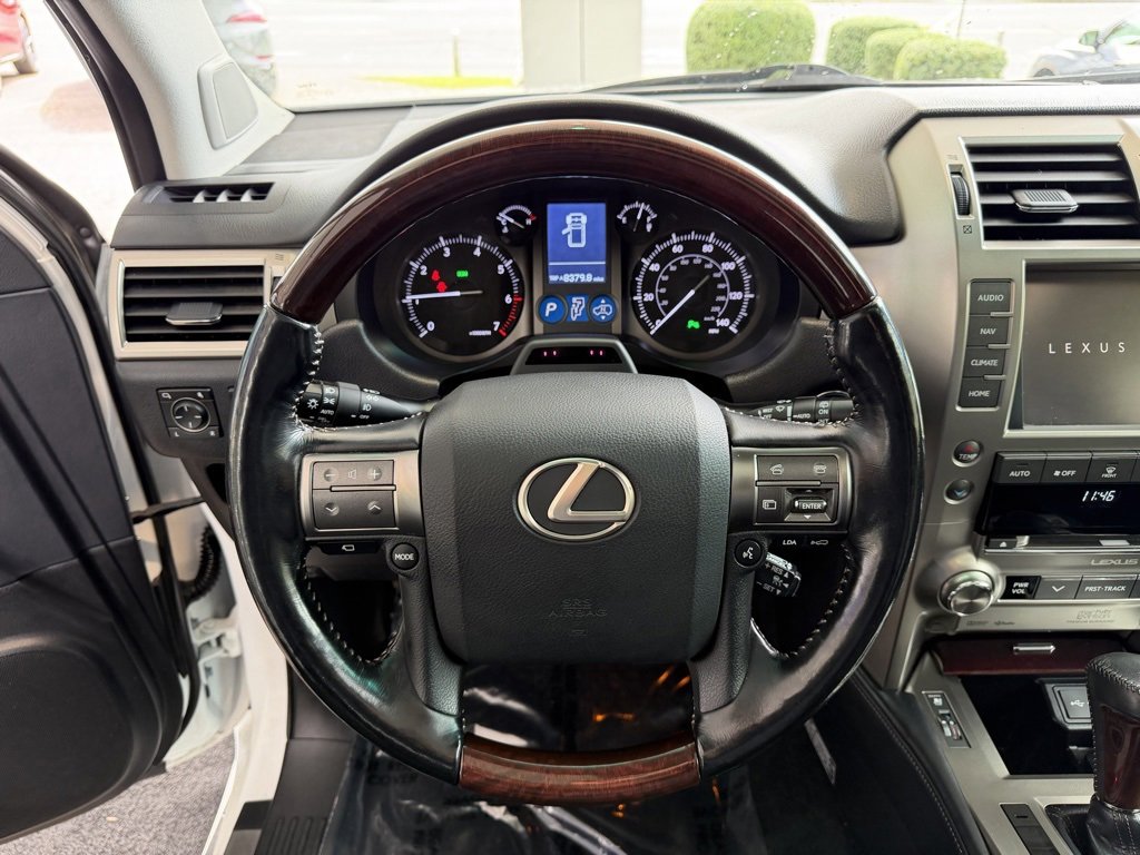 Used 2018 Lexus GX 460 Luxury image 19