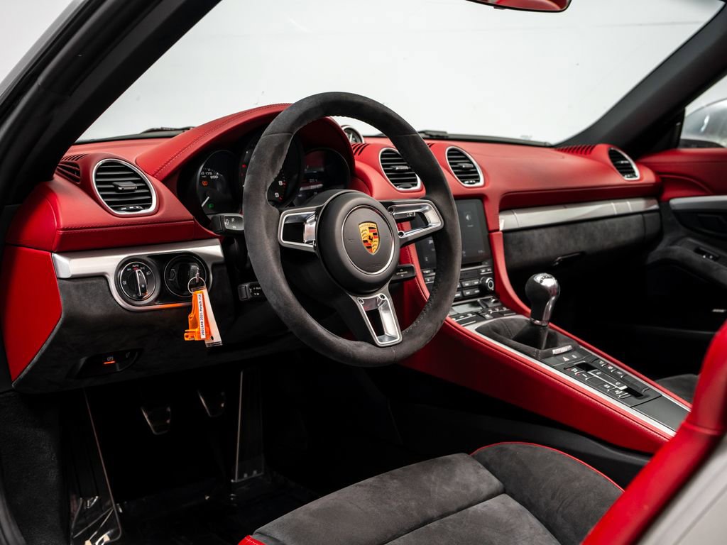 Certified 2021 Porsche 718 Boxster Spyder image 17