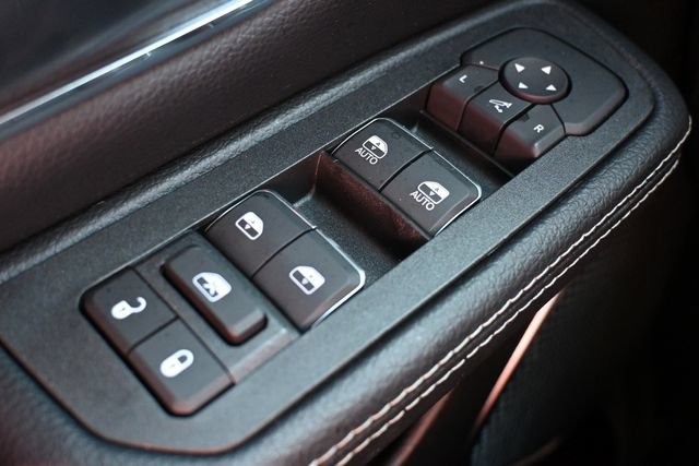 Used 2025 RAM 1500 Laramie w/ Sport Appearance Package AWD/4WD image 41
