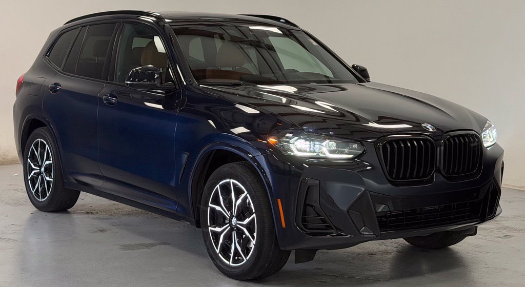 Used 2023 BMW X3 xDrive30i w/ M Sport Package AWD/4WD image 6