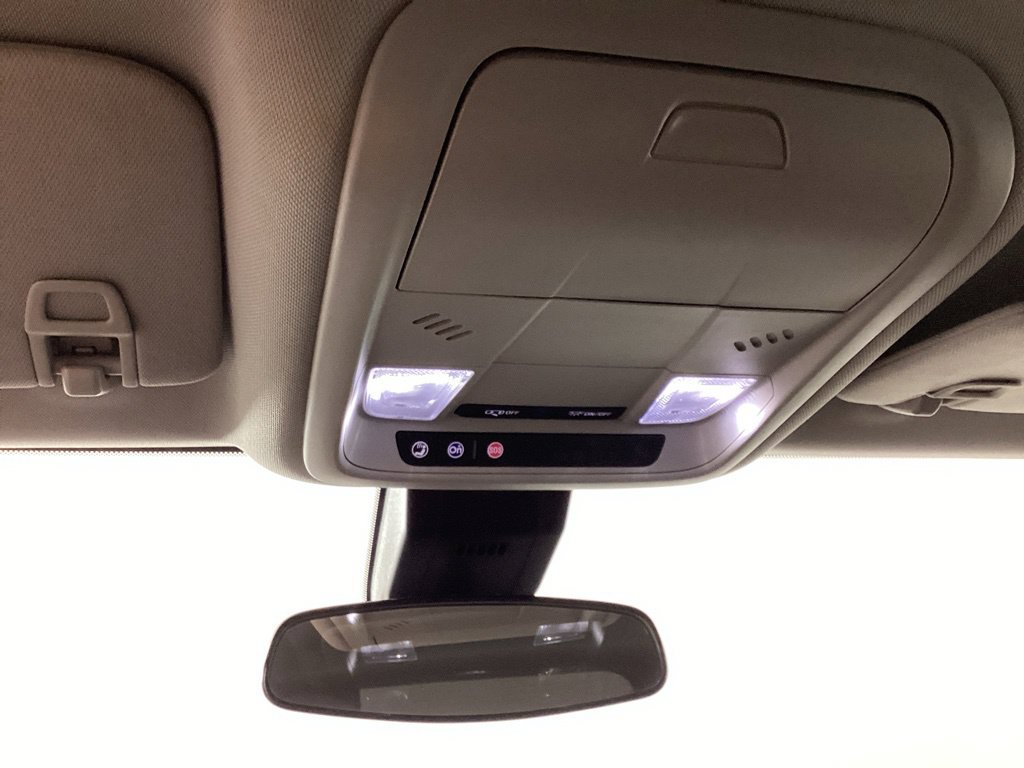 Used 2024 Chevrolet Equinox LT FWD image 17