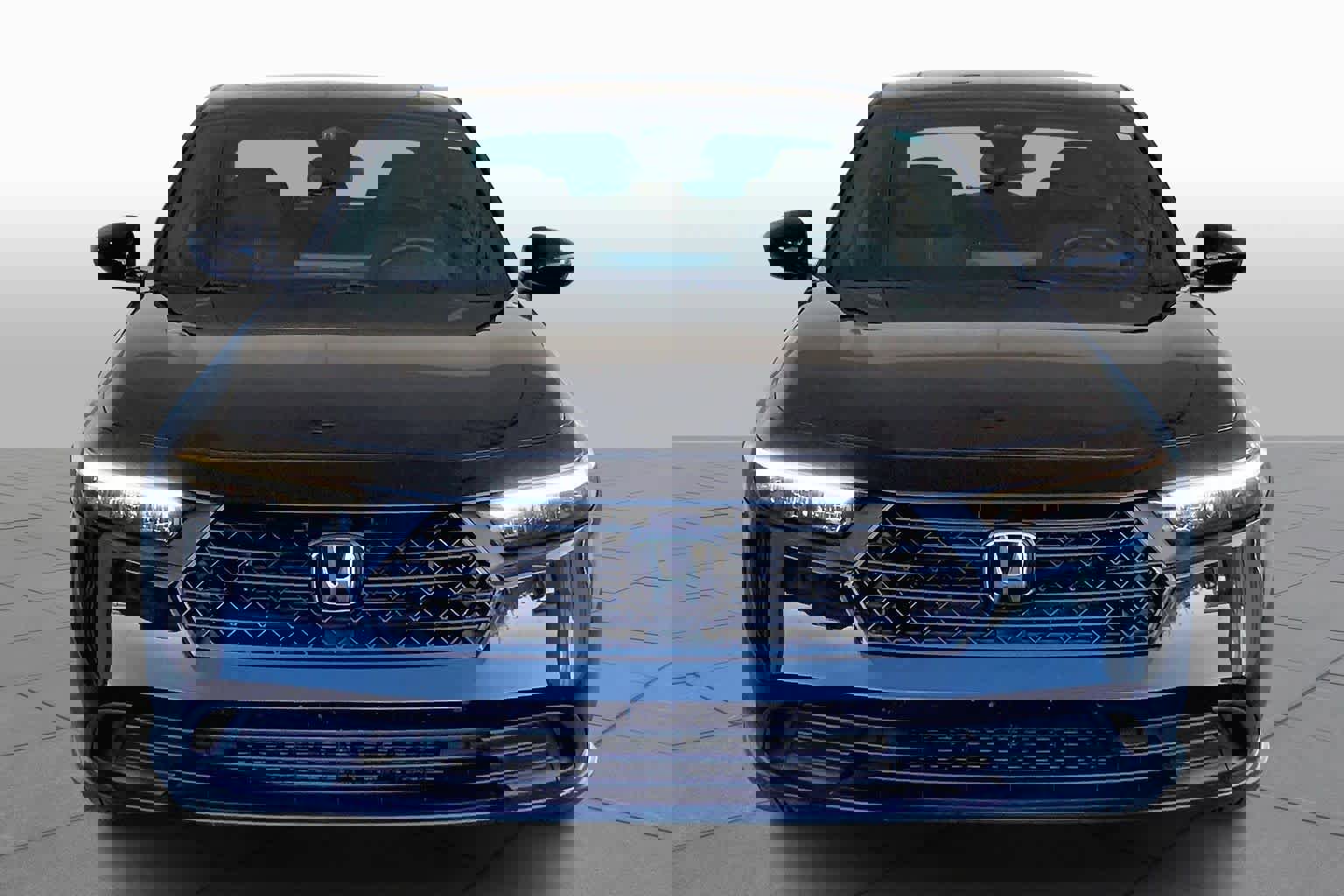 Used 2023 Honda Accord Sport image 3