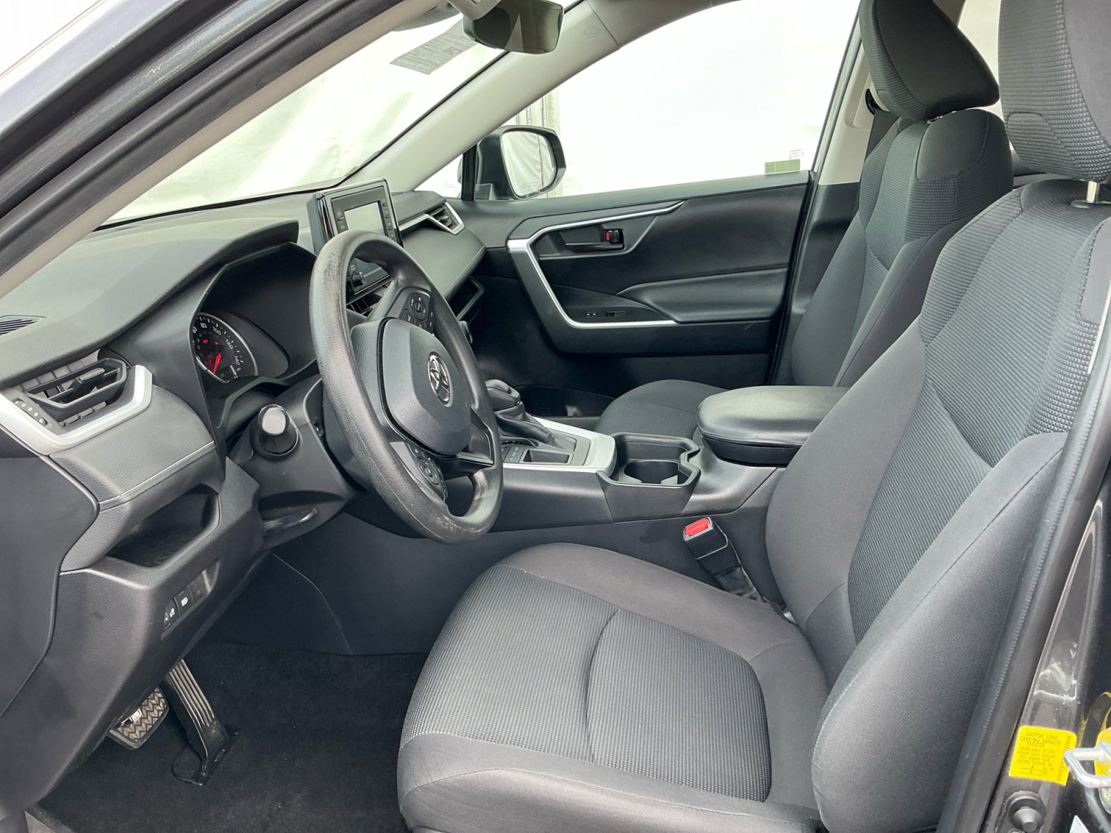 Certified 2021 Toyota RAV4 LE image 14