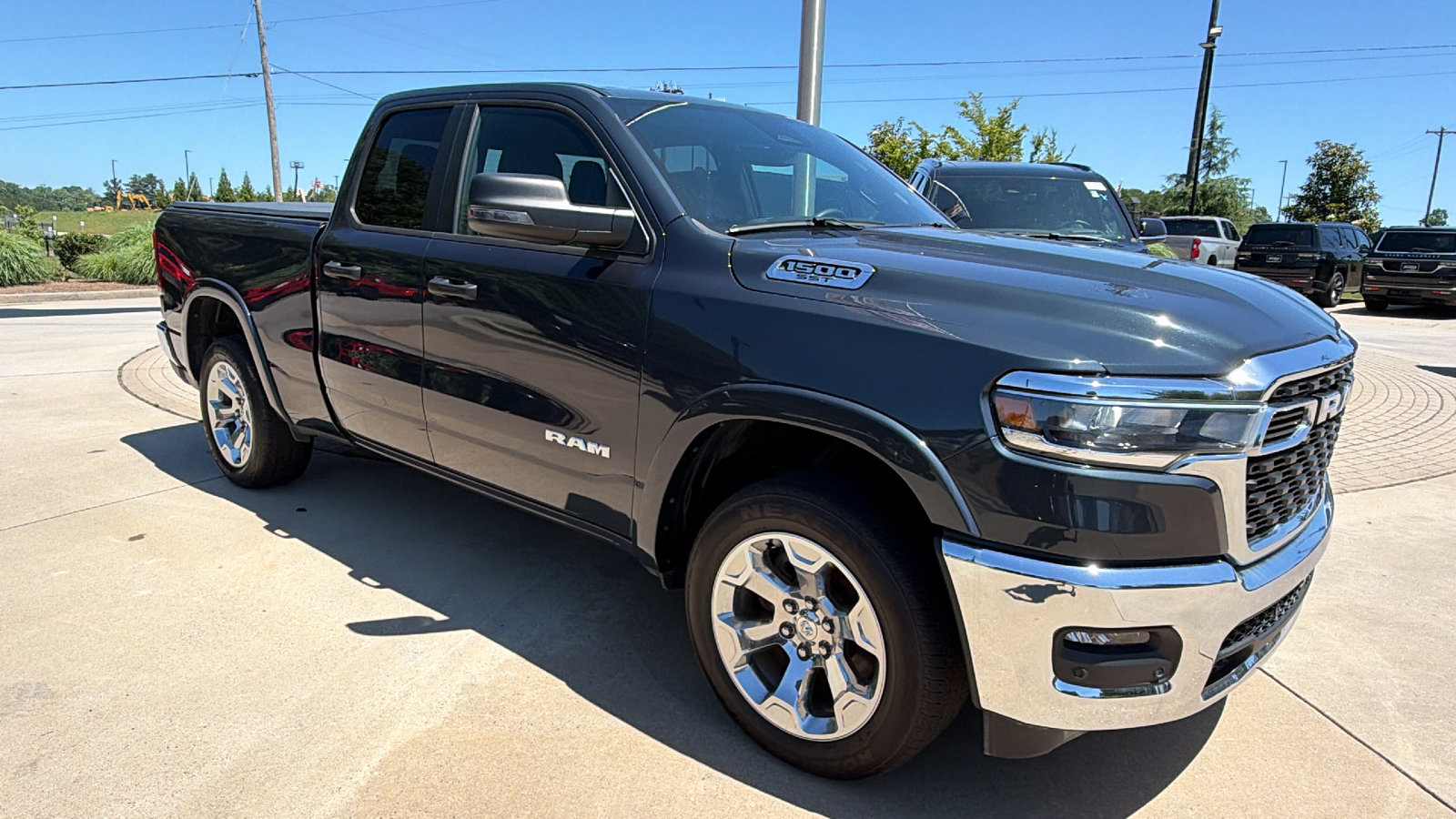Used 2025 RAM 1500 Big Horn AWD/4WD image 5