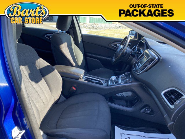 Used 2016 Chrysler 200 Limited FWD image 14