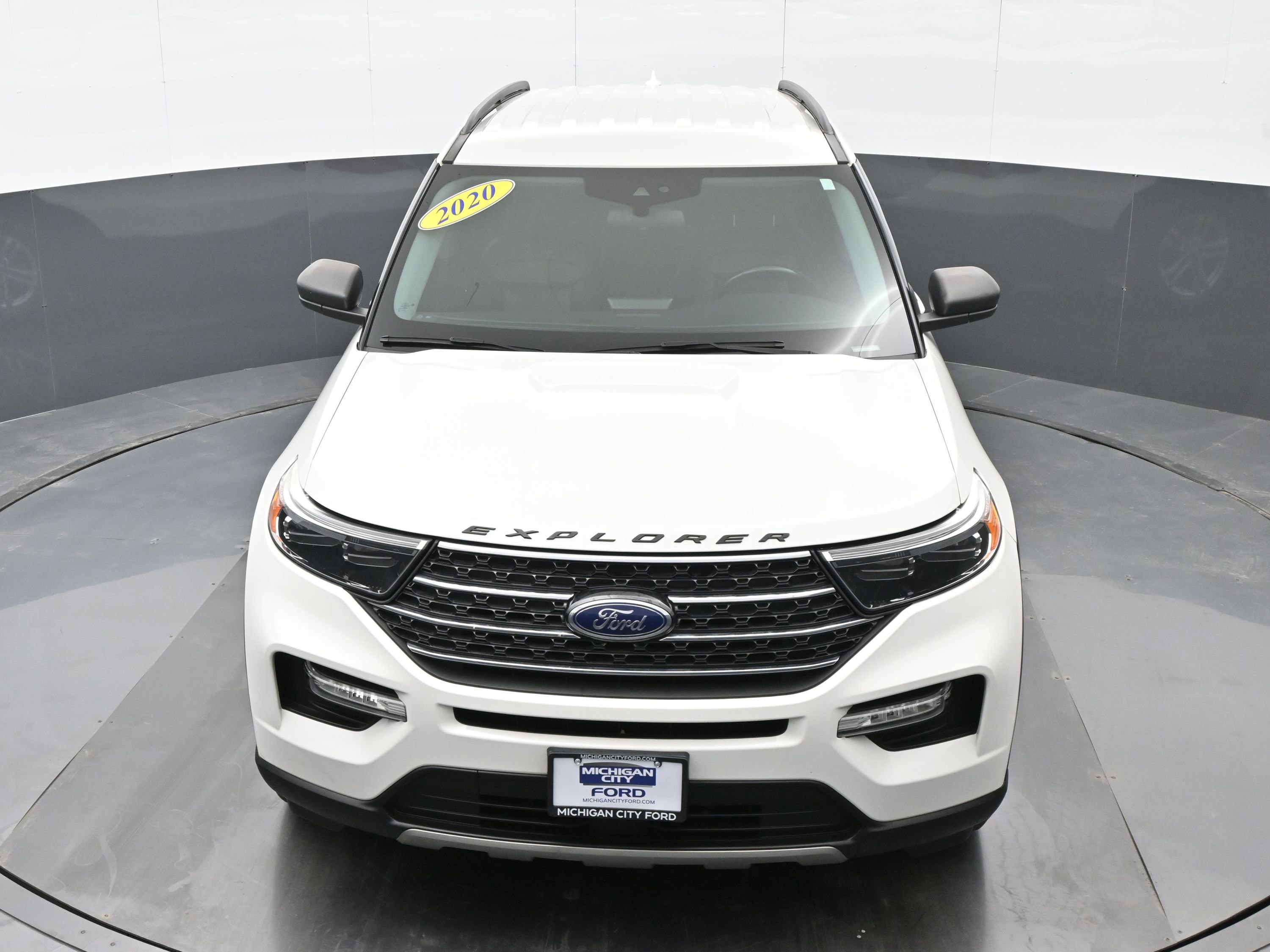Used 2020 Ford Explorer XLT w/ Equipment Group 202A image 32