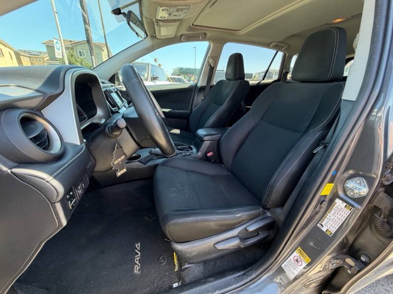 Used 2014 Toyota RAV4 XLE FWD image 13