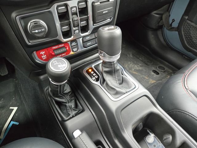Used 2024 Jeep Wrangler Unlimited Rubicon w/ Technology Group AWD/4WD image 15