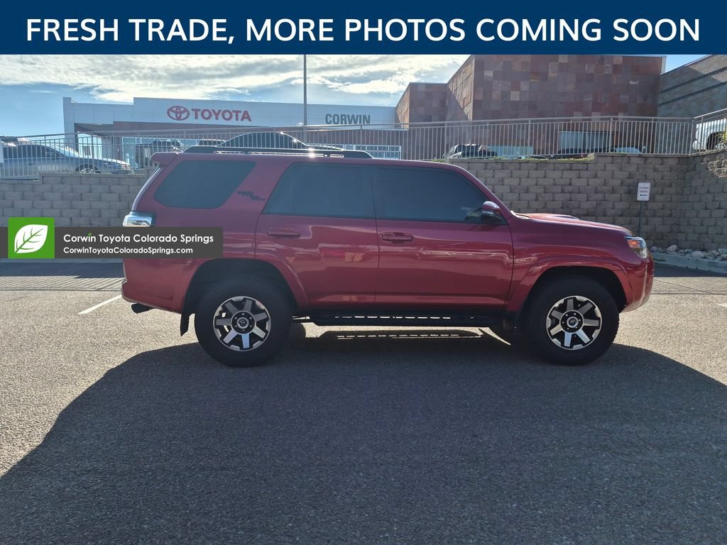 Used 2024 Toyota 4Runner TRD Off-Road Premium w/ Moonroof Package AWD/4WD image 10