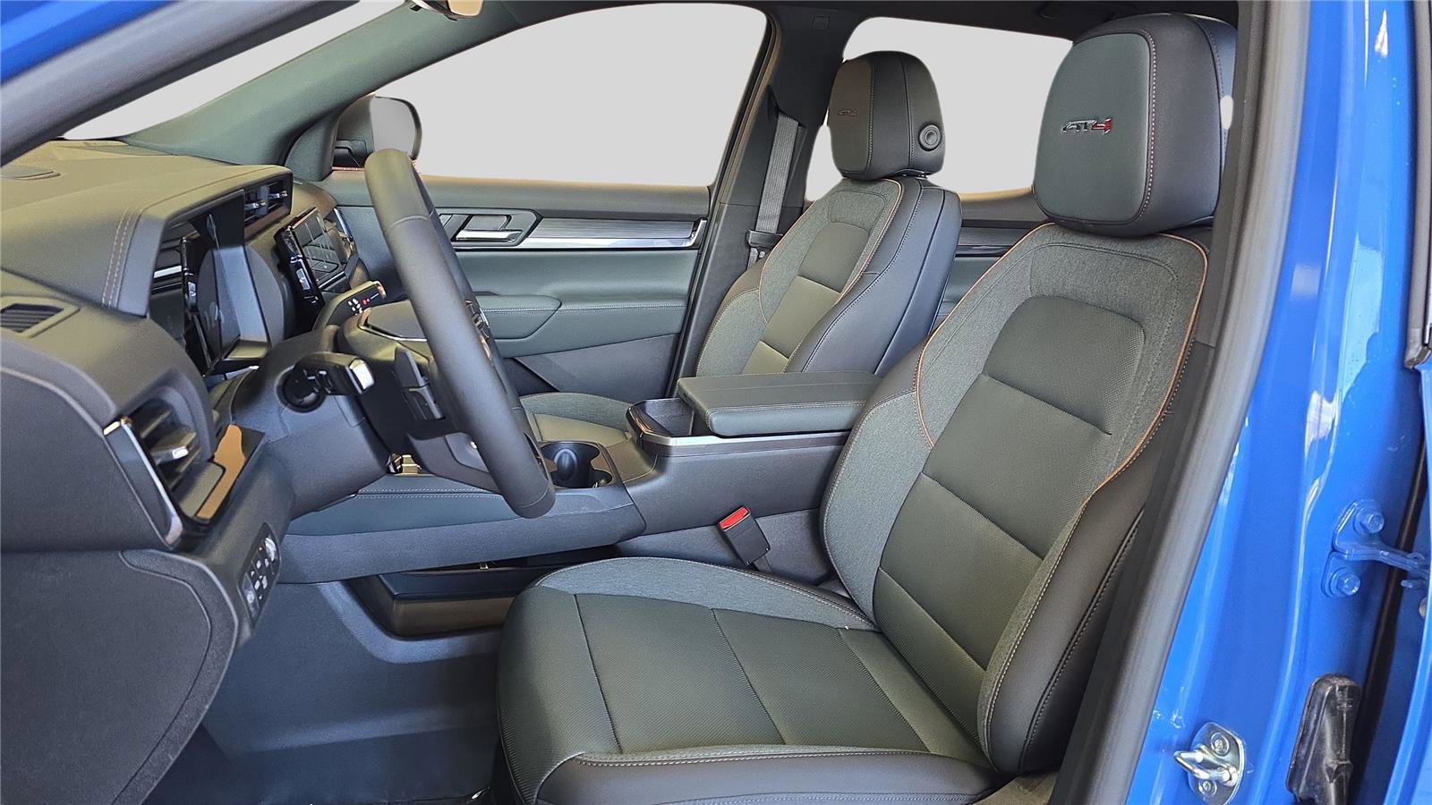 New 2026 GMC Terrain AT4 w/ Technology Package II image 11