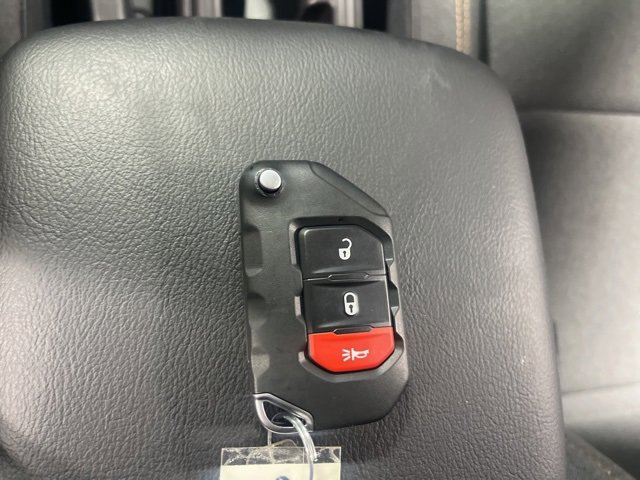 New 2025 Jeep Gladiator Sport image 21