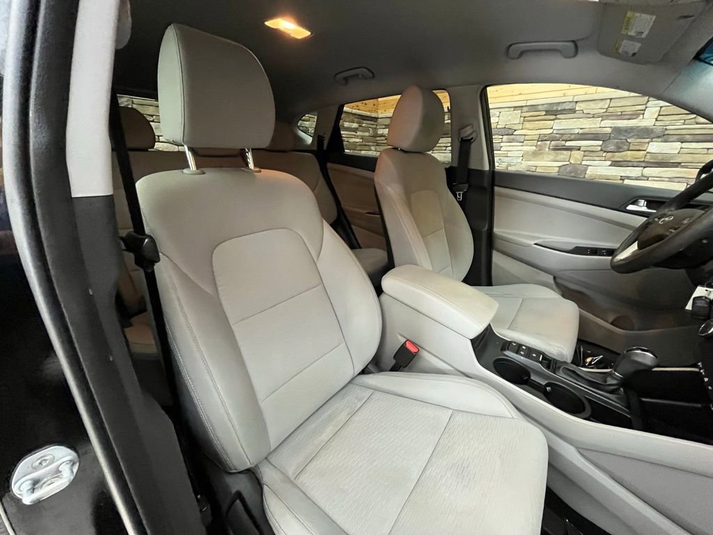 Used 2019 Hyundai Tucson SE AWD/4WD image 35