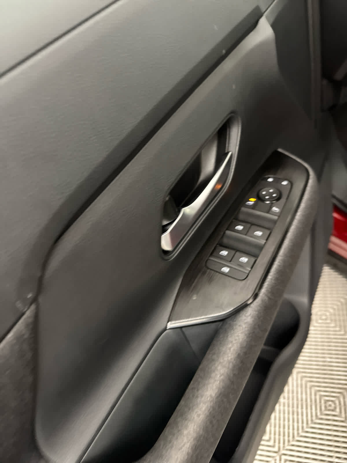 New 2026 Nissan Kicks SV image 15